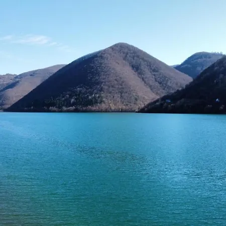 Sokograd Attic アパート