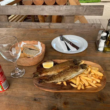 Sokograd Attic アパート *