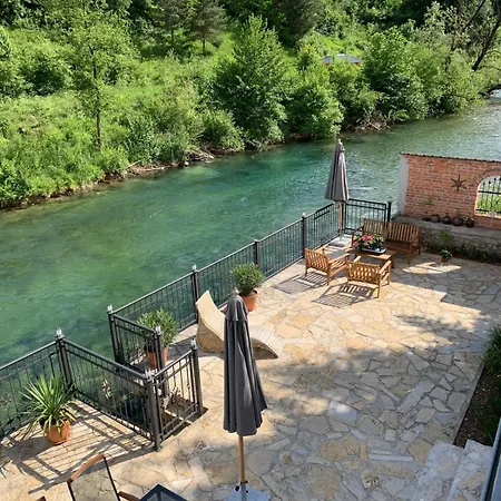 アパート Sokograd Attic *